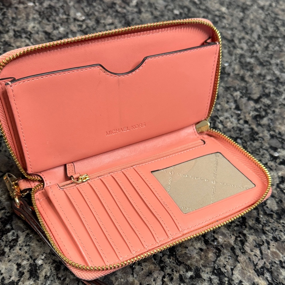 Michael Kors Coral leather Wristlet Clutch - Picture 9 of 16